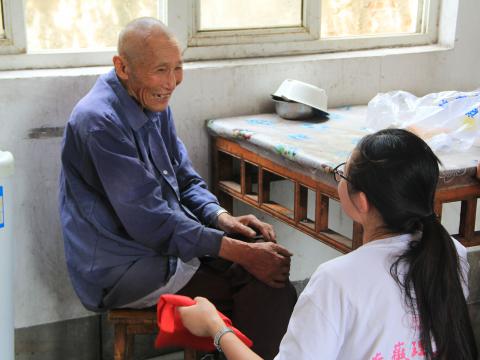 温馨！！这个活动让孤寡老人直呼“暖心窝”