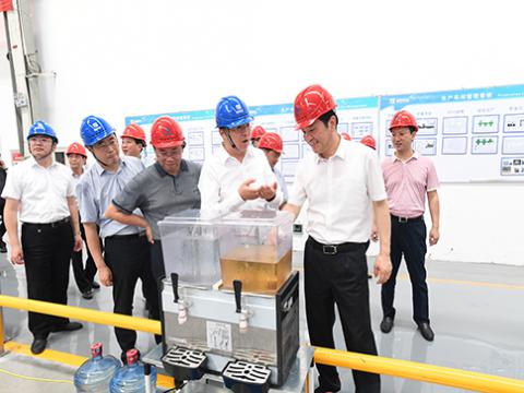 市委书记潘早云深入欧博abg集团开展清静生产检查